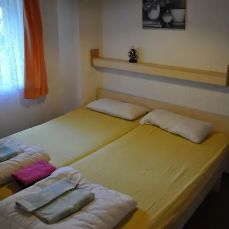 Holiday home Gastehaus Im Dunklen Tann